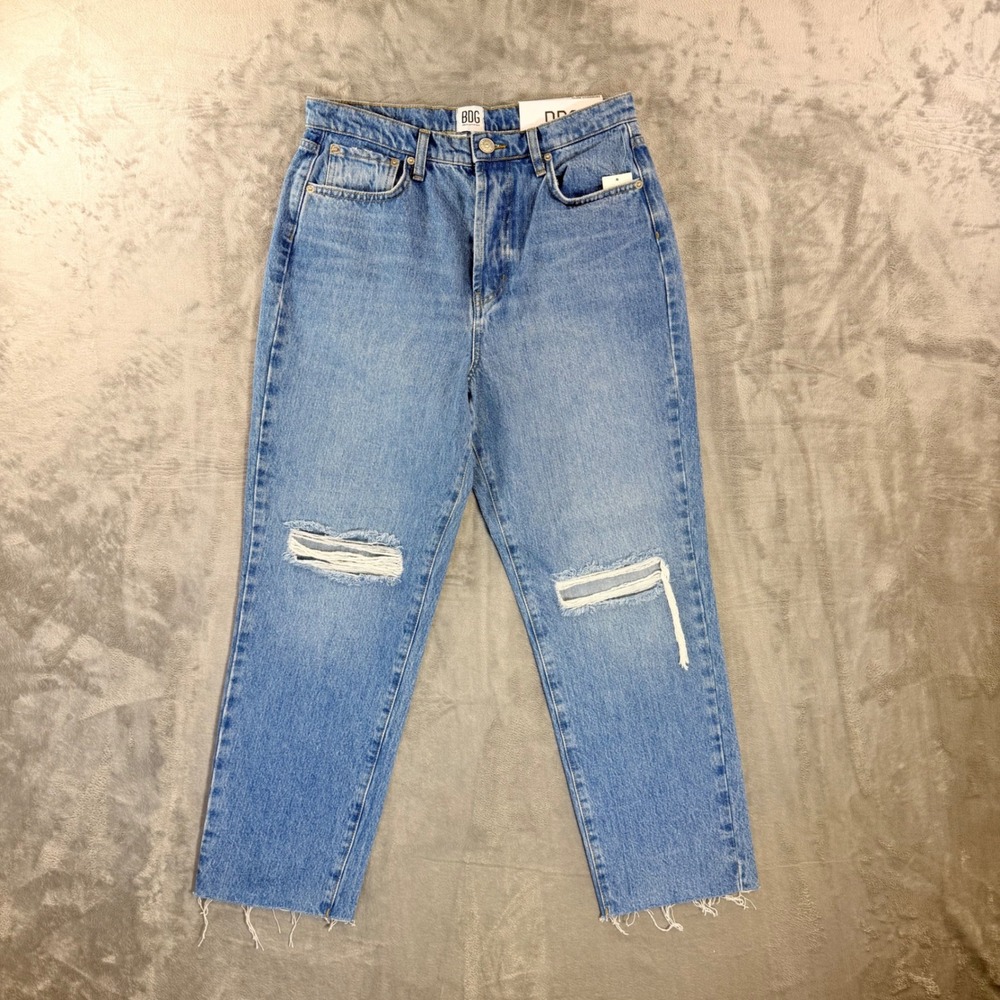 New BDG Slim Straight Jeans Women's 30 Light Blue Distressed Button Fly‎ Denim